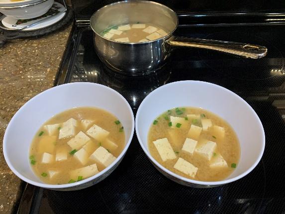 Photograph of Doenjang-guk with Tofu