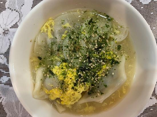 Tteok-guk with mandu